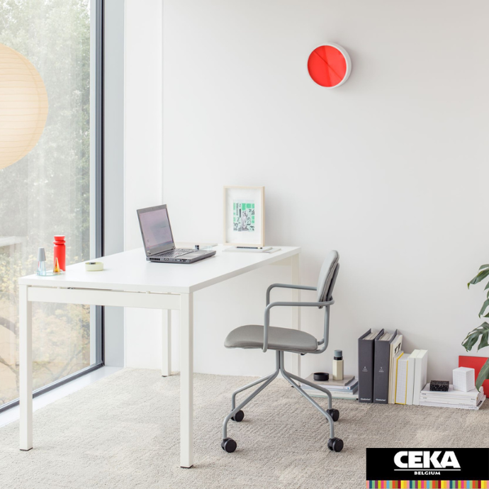 bureau OGI pieds Y blanc blanc
