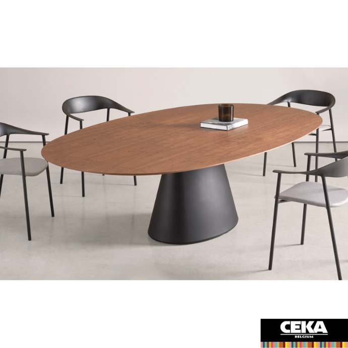 table réunion ovale pieds fut placage décor bois