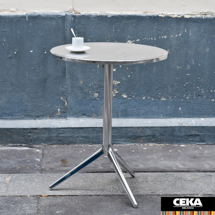 Mobilier accessoire extérieur central table magis design